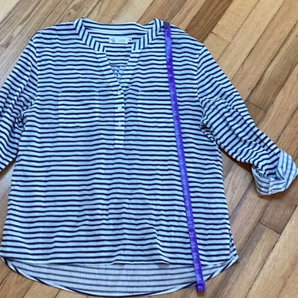 Carve Designs Dylan horizontal stripe organic cotton Gauze Shirt size medium - Picture 9 of 10